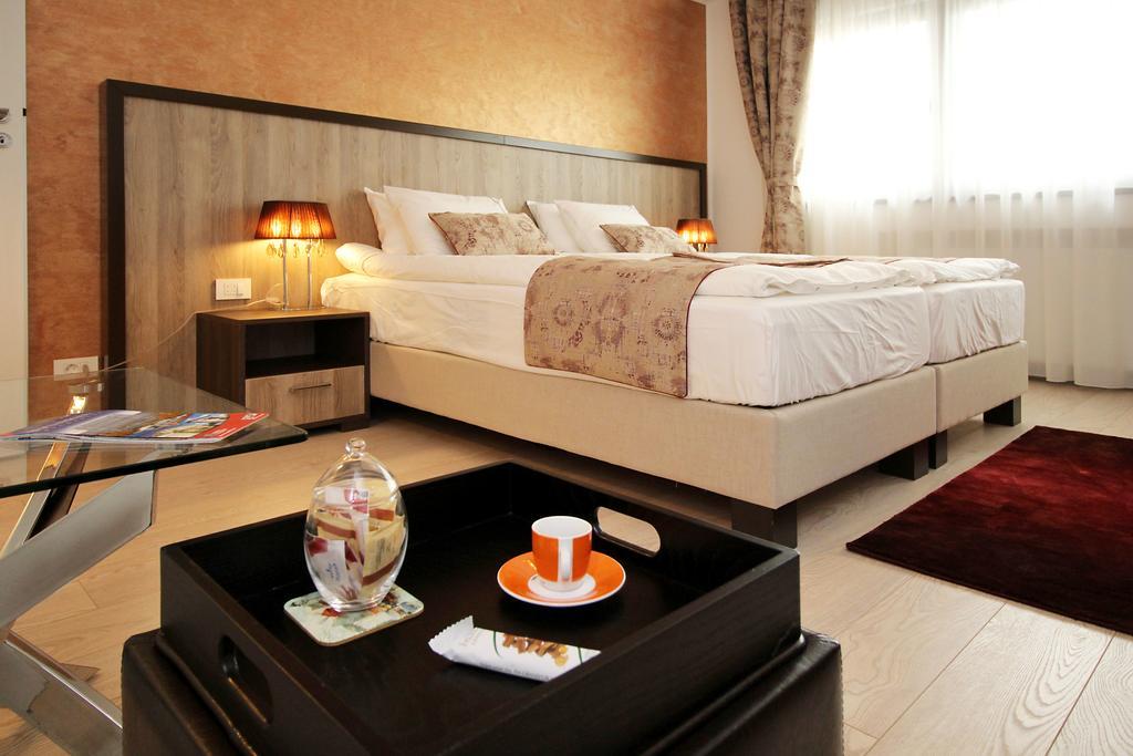 Studio Old Town بوخارست المظهر الخارجي الصورة